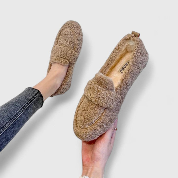 Solenne | Chaussons chauds au design élégant